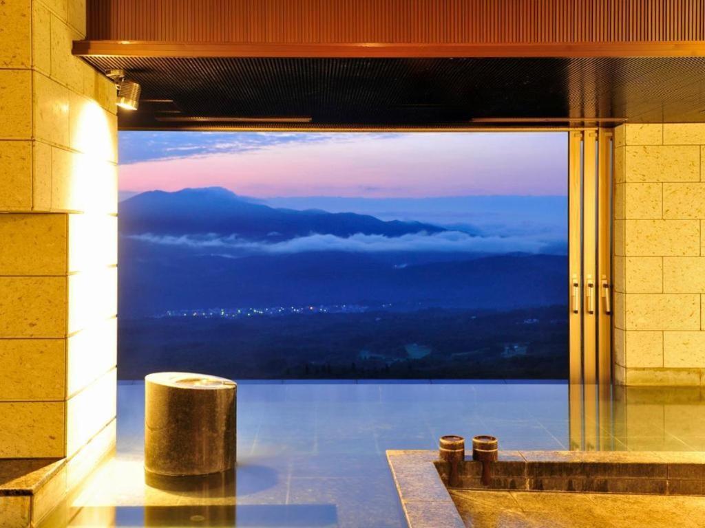 Akakura Kanko Hotel Myoko Exterior photo