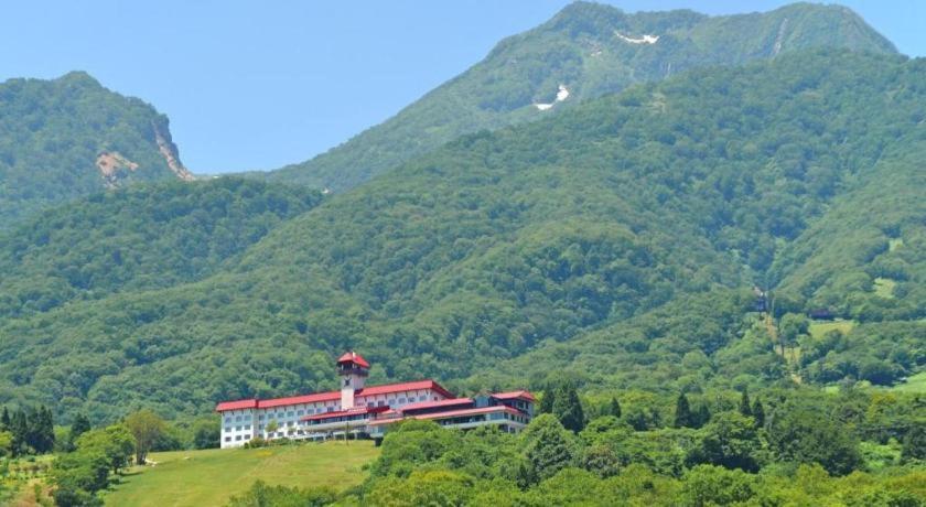 Akakura Kanko Hotel Myoko Exterior photo